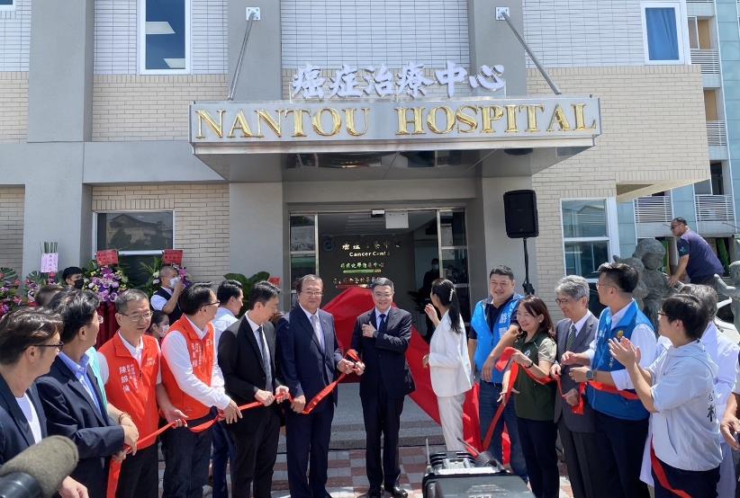 快新聞／南投醫院癌症治療中心正式啟用！　卓榮泰盼癌亡人數縮減3分之1