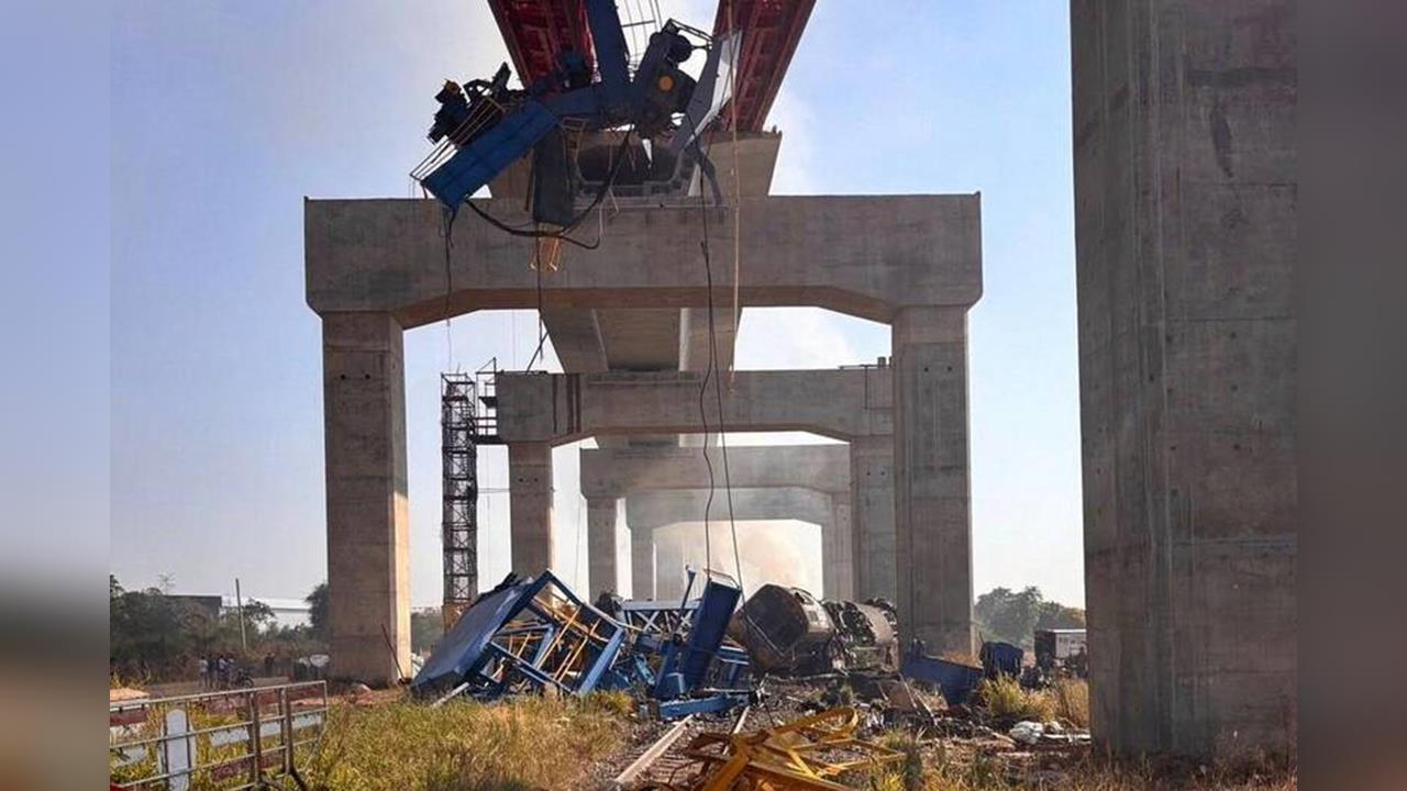 最新／泰國重大意外！中國高鐵工程吊車倒塌砸中火車　至少22死79傷