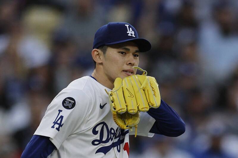 MLB(影)／主場開幕戰投1.2局提前退場！佐佐木朗希控球不穩面露懊惱