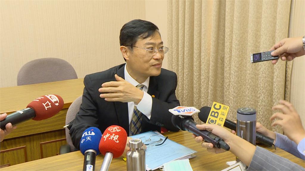 神似迪士尼「胡迪」！經濟部次長陳正祺被形容為「網路最佳新人」