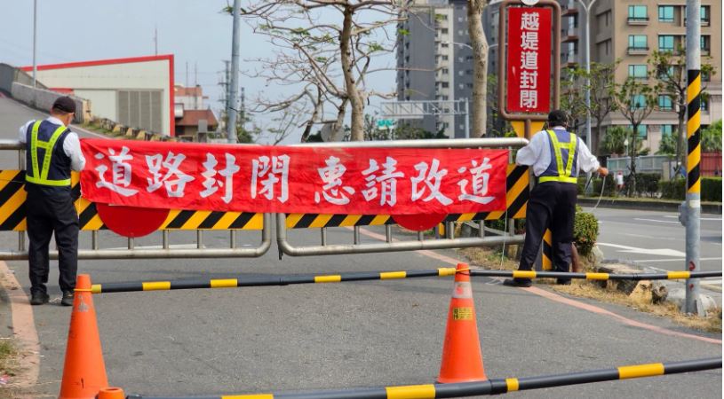 快新聞／凱米最快今午發陸警！新北市水門16時起車輛只出不進　部分紅黃線開放停車