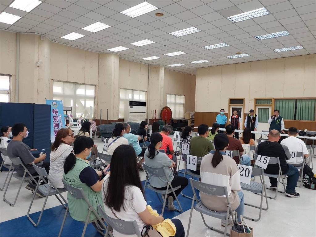 快新聞/台南災後慰助金申請逾3.7萬件 民政局「週末不打烊」加速審查