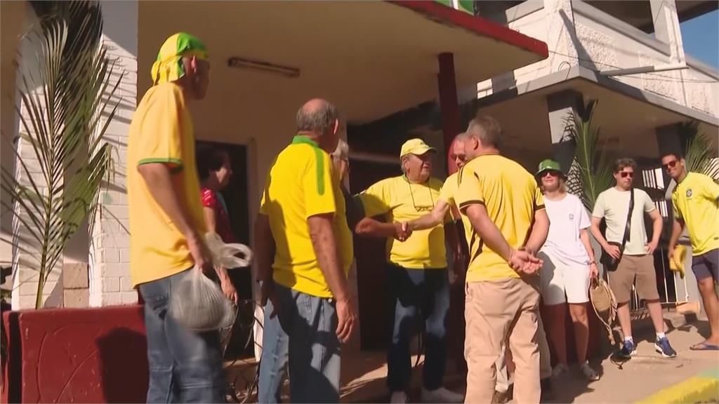 挺鄰國！古巴、海地世足瘋巴西　迦納外送員停工看球去