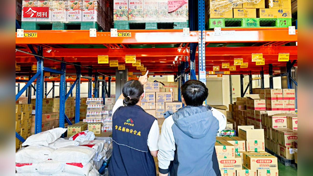 中聯致癌油竄全台！市占1/3大廠依法只須半年一驗？拆解泰山、福壽、福懋油共生內幕