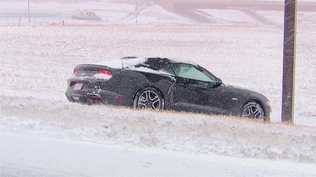 美國耶誕假期遇風雪 影響返鄉交通