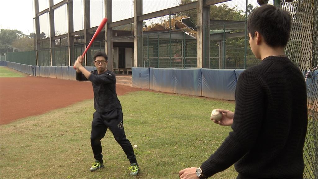 台灣青棒守備營 日職金手套當講師