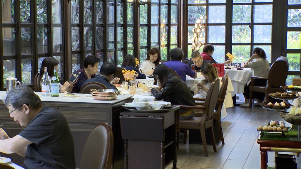 「零確診」效應帶動商機!飯店母親節訂位暴增