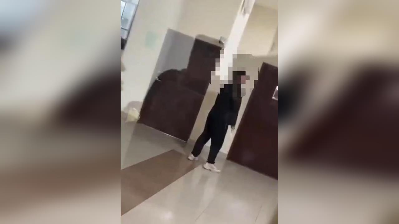 快新聞／17歲退學生持刀闖嘉義校園！喃喃自語「我是誰？」　校方柔性勸導制伏