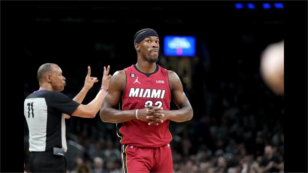 士官長領軍熱火續寫「老八傳奇」 東冠系列賽首戰奪勝