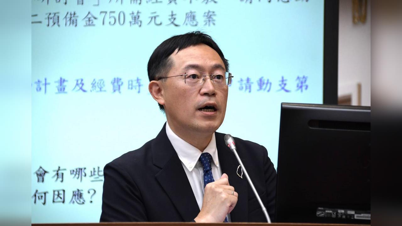快新聞／藍營自打臉！硬推無人機條例「公然違法」　民進黨怒批：破壞行政權累犯