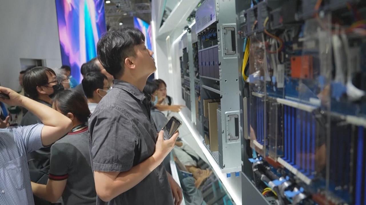 紐時讚台廠韓廠「獨享AI榮景」　黃仁勳曝與川普私下常深夜通話