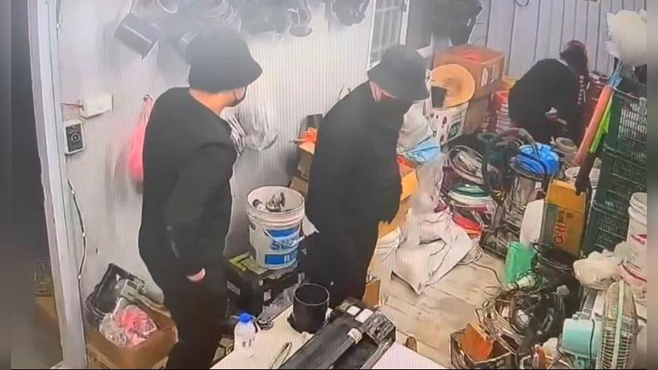 穿著一樣！　３竊賊「全身黑、紅內褲」　專闖工地偷電線、警追緝中