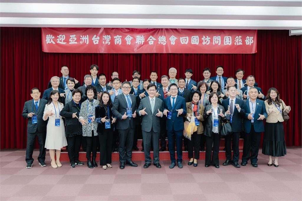 快新聞／接見亞總回國訪問團 　林佳龍：感謝成政府拓展外交最佳助力