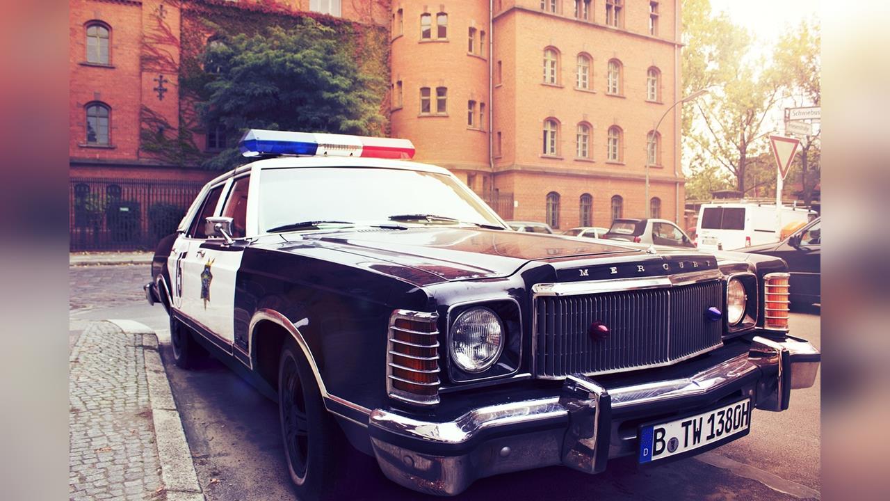 快新聞／噁心女老師慘了！色慾薰心激戰4名男學生　法院出手重判51年半