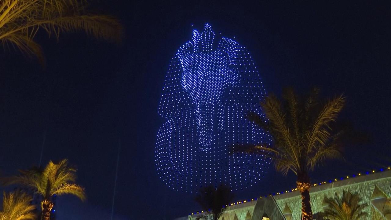 大埃及博物館耗時20年開幕...就在吉薩金字塔群附近　圖坦卡門黃金面具成亮點