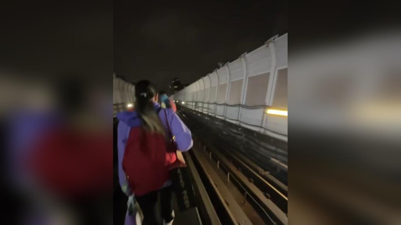 快新聞／新北環狀線因地震一度停駛　網友曝：等了一個小時