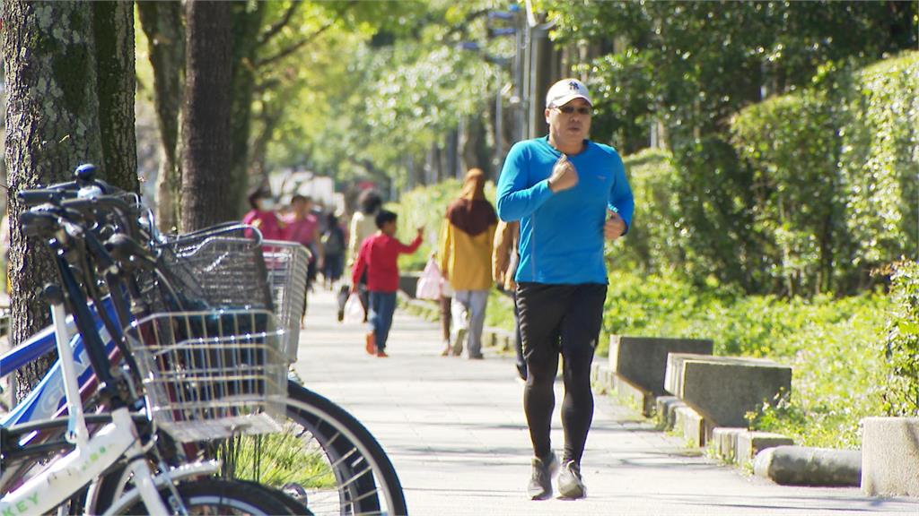 今、明回暖「2地有雨」！林嘉愷揭「這天」降溫：北東部僅15度