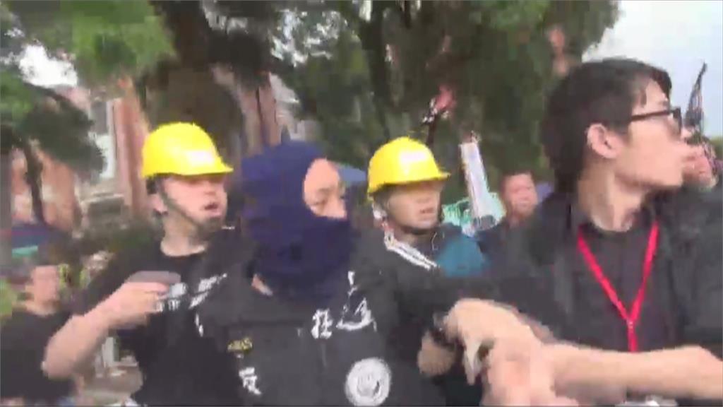 統促黨前主委胡志偉遭控圍標　綠質疑新北市府包庇