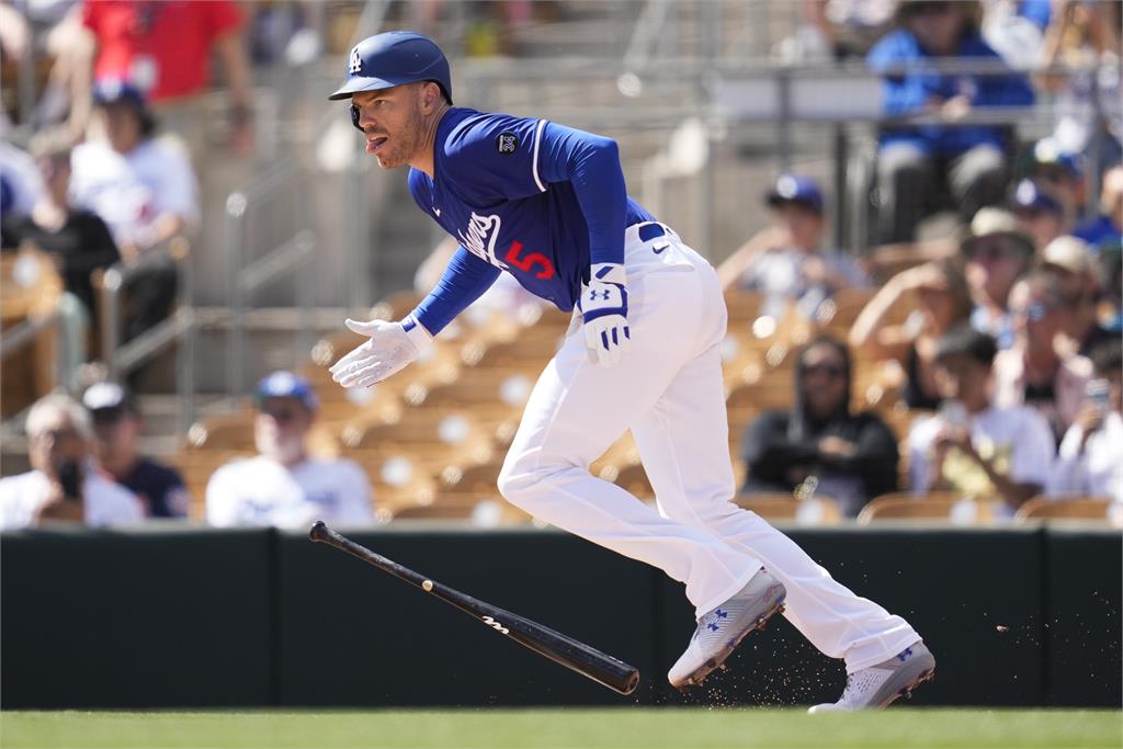 MLB(影)／道奇明星一壘手開轟　主帥羅伯斯盛讚：表現非常棒