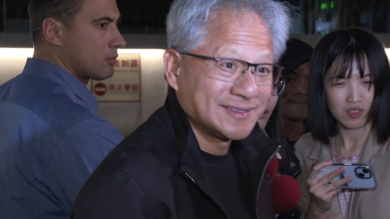 台積電設宴款待黃仁勳 AI教父大啖人氣名店劉家莊牛肉爐