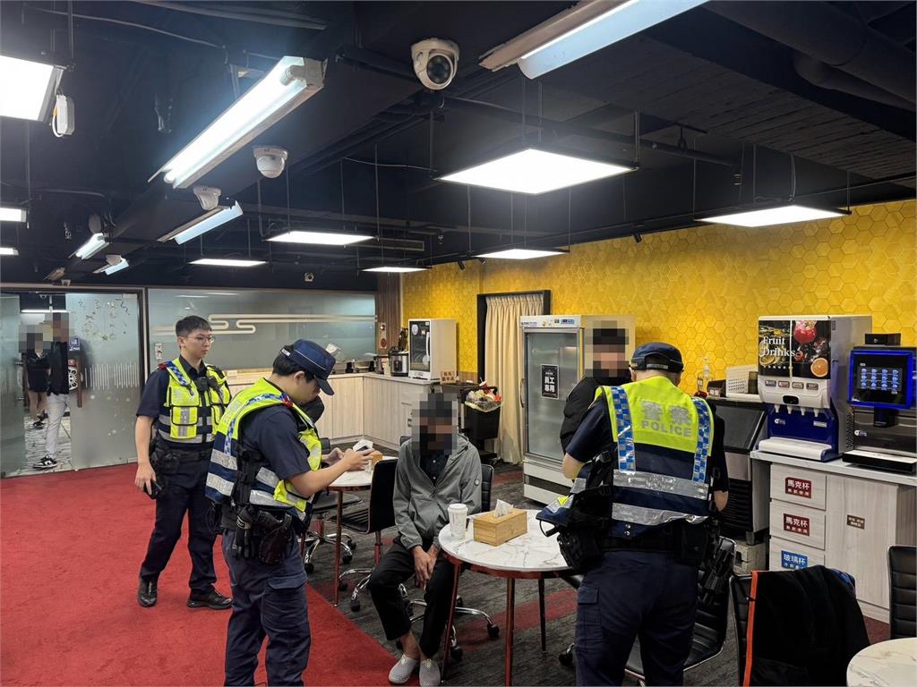 拒檢逃逸露餡！桃警雷霆專案查獲4名越籍移工　其中1人遭通緝