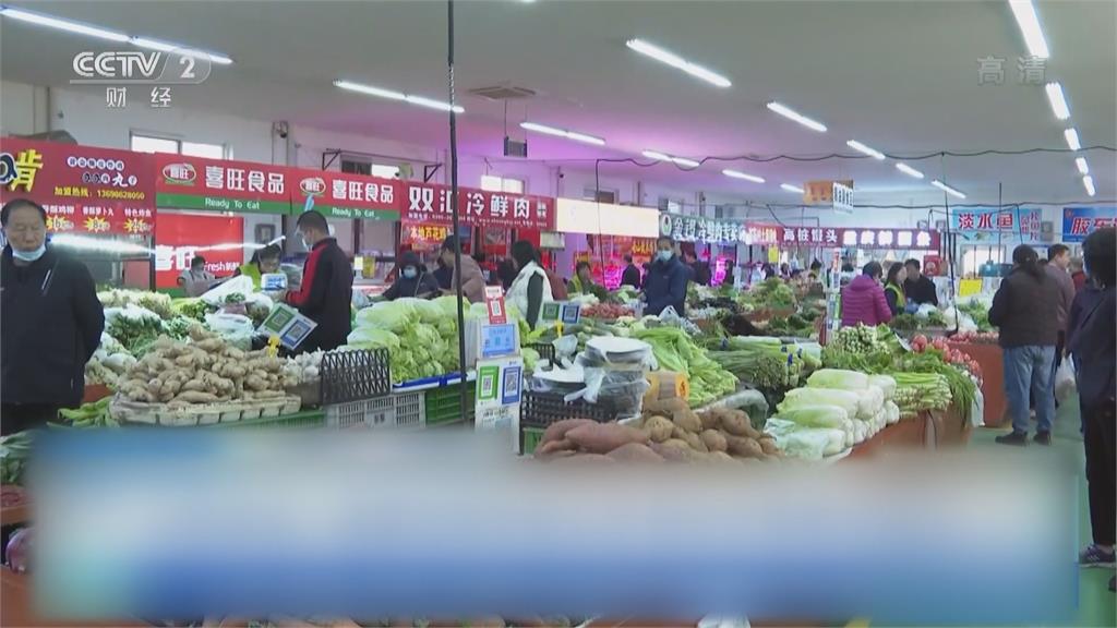 窮到只能吃肉？中國菜價狂飆漲　罕見比肉貴