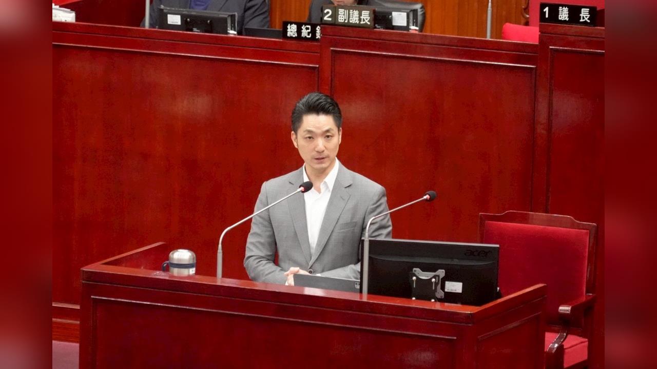 快新聞/綠營瑟瑟發抖?蔣萬安滿意度近七成 陳宥丞示警「灰犀牛危機」