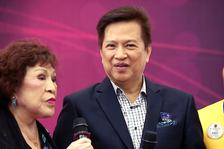 勾手又喇舌！ 周遊、李朝永復合狂放閃
