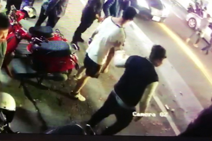 KTV歡唱變調 男子誤闖包廂遭10人圍毆