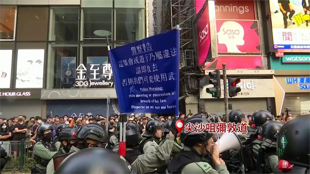反送中／港人號召追究警暴 警方射催淚彈清場