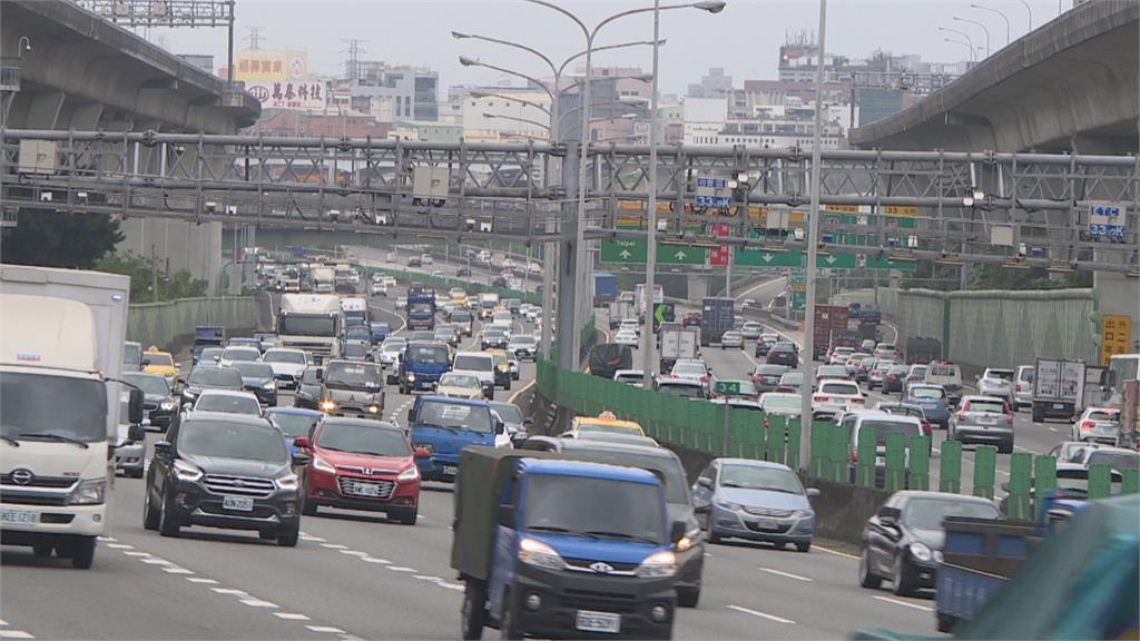 元旦3天連假哪裡會塞車？　公路總局估「台1線水底寮、台9線南迴」