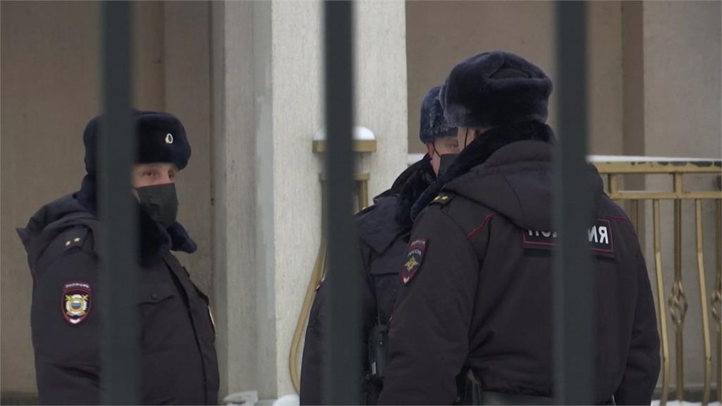 納瓦尼返俄就被捕 歐盟：強烈譴責逮捕行為