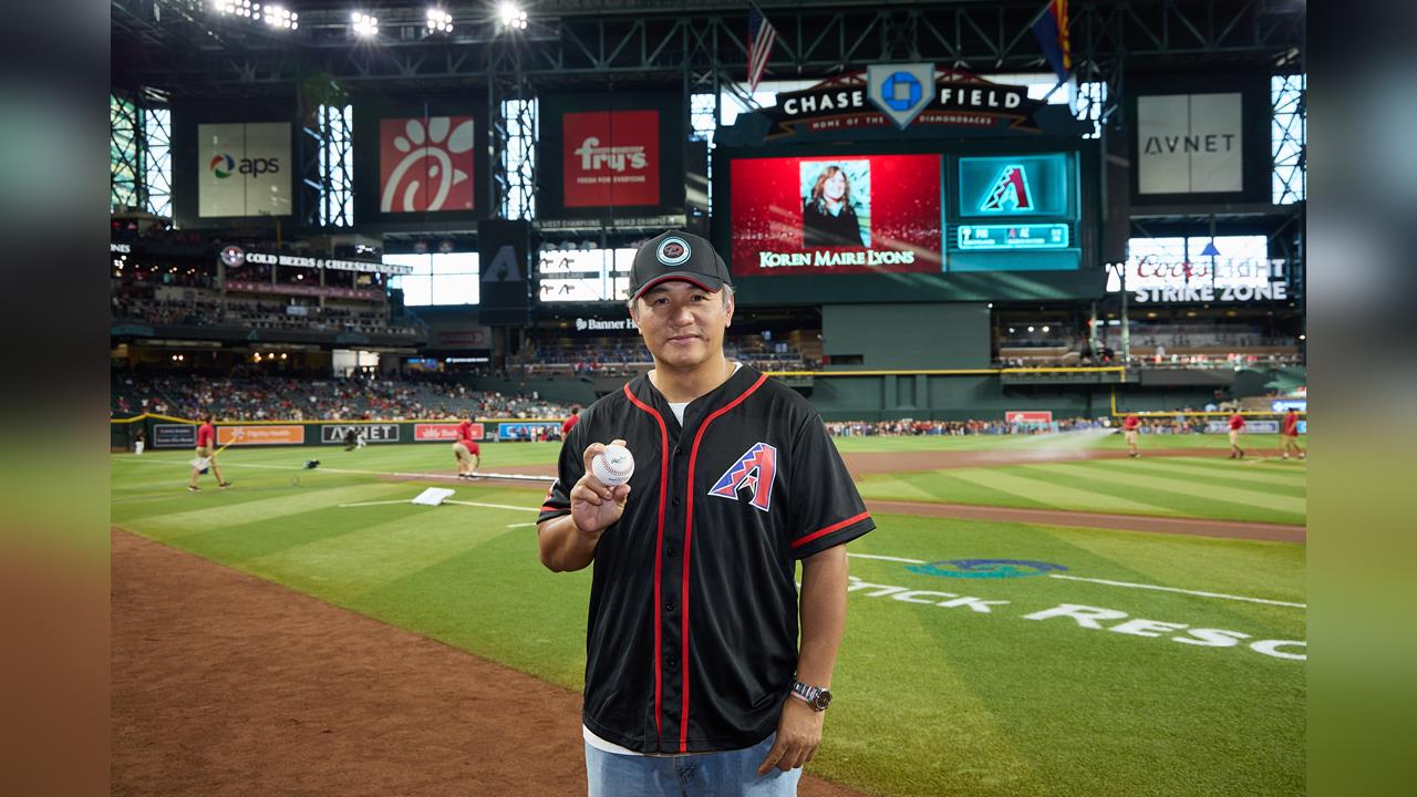 MLB/中職傳奇球星張泰山開出漂亮好球!響尾蛇台灣日圓滿落幕