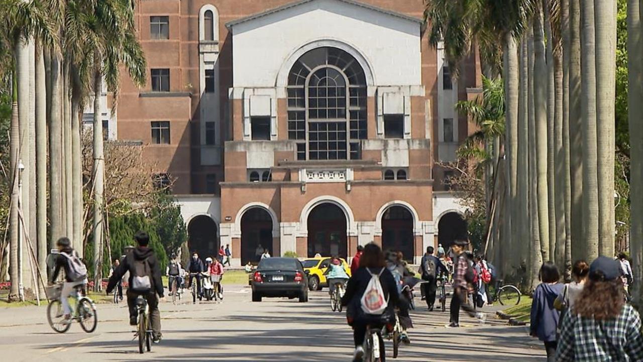 韓妞揭背包「這2物」100%是台灣人!在地人狂點頭:原來日常這麼可愛