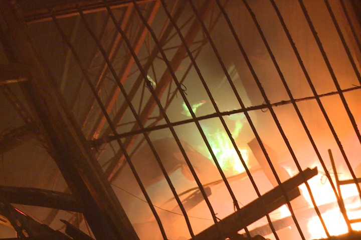 平安夜不平安 台中塑膠工廠爆炸起火