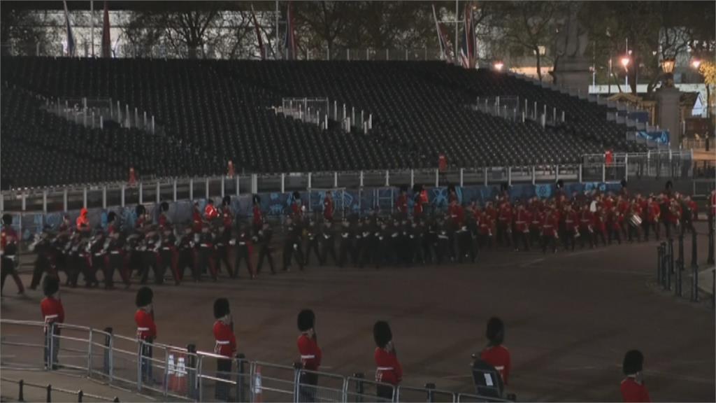 英王加冕倒數4天　遊行慶典深夜總彩排