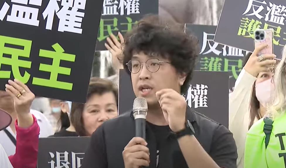 快新聞／可怕！曝黃國昌傅崐萁計畫毀台　沈伯洋：也能從北京蓋鐵路通台北