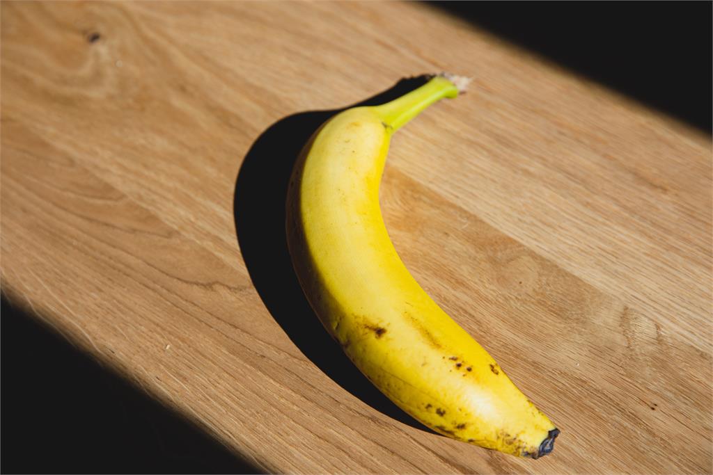 吃香蕉皮能「改善心情」？美女營養師親曝5關鍵：這樣搭更有效
