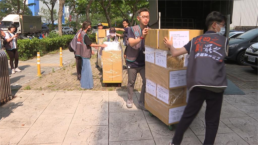 「板橋大刪元」二階達標破3.2萬份　清點後「一張不缺」罷免危機升高