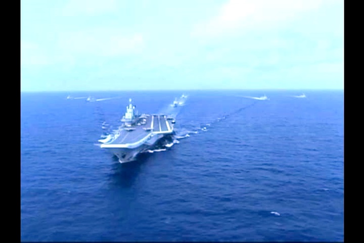不只軍機！中國「遼寧號」通過台灣東部海域