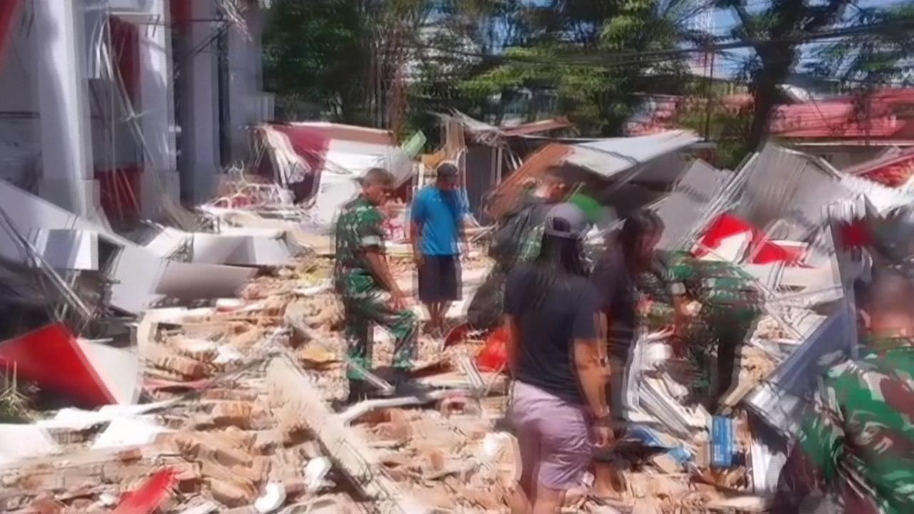 印尼規模7.4強震震源深度35公里　餘震最大規模達5.5