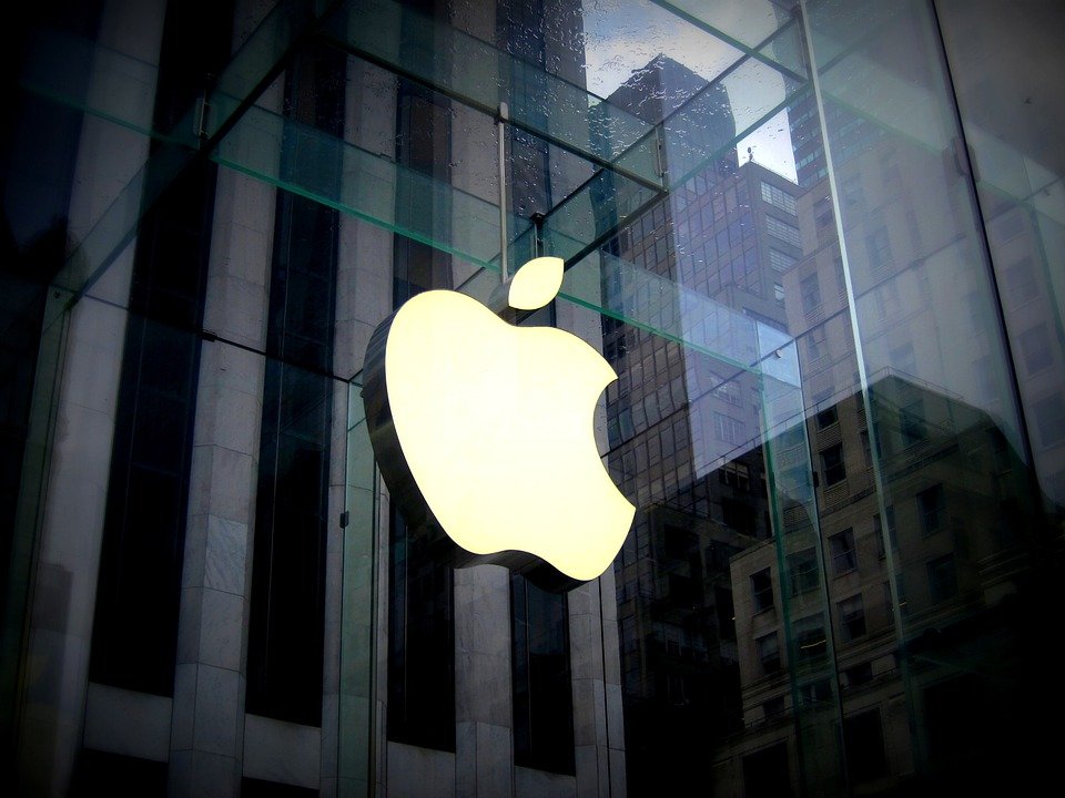 Apple Store遭令開放外部收費方式　股價跌逾3%年損恐達40億美元