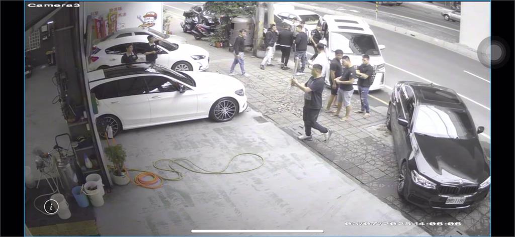 姪子在校遭霸凌 同學家長竟撂人包圍車行叫囂砸車