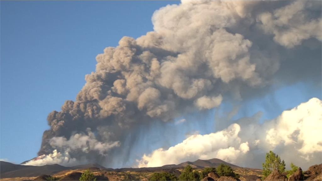 歐洲最大活火山噴發　義大利西西里島震撼