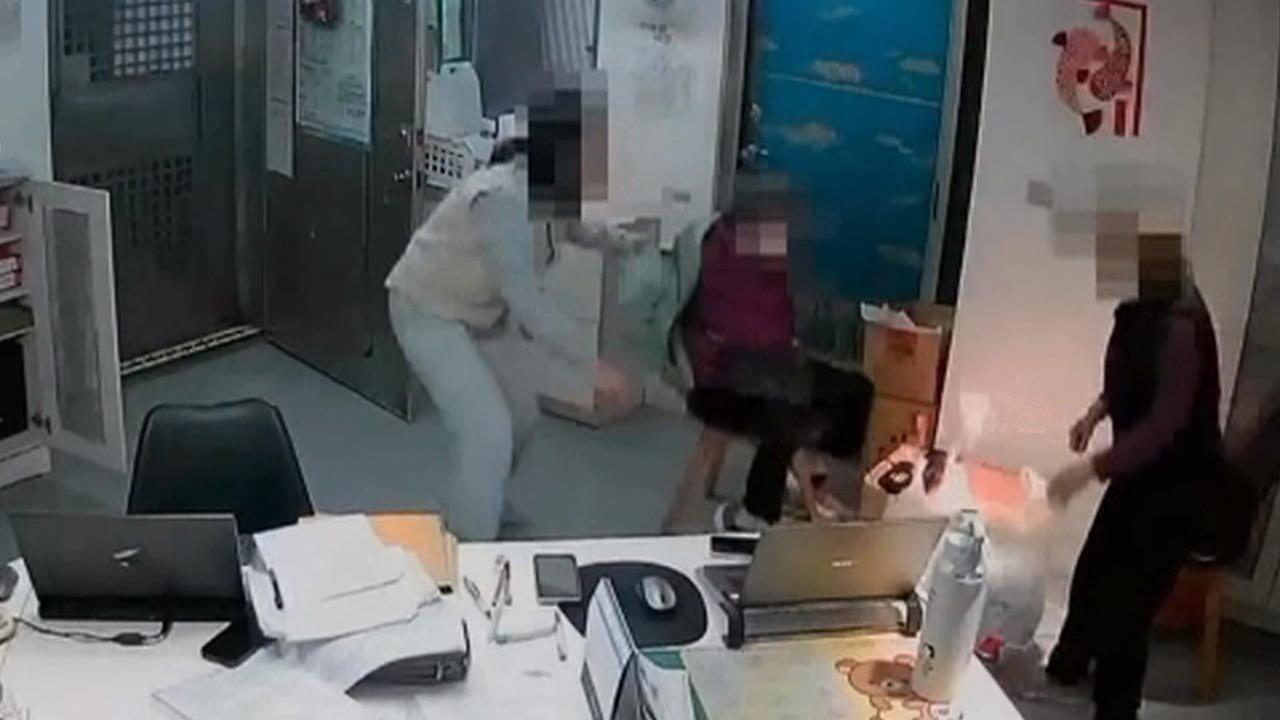 碎紙機突氣爆釀1傷！　噴潤滑油「含丁烷」遇高溫機器引爆