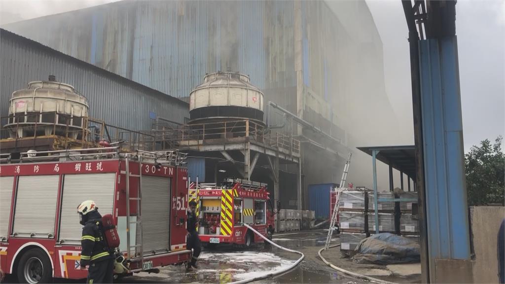 彰化伸港煉鋼廠大火　濃煙密布疏散百員工幸無傷亡