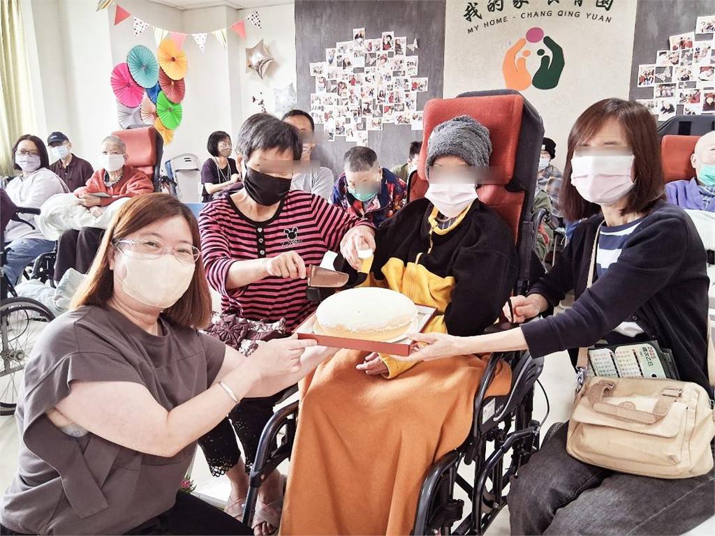 北榮桃園分院護理之家舉辦母親節活動 促進長輩社會參與