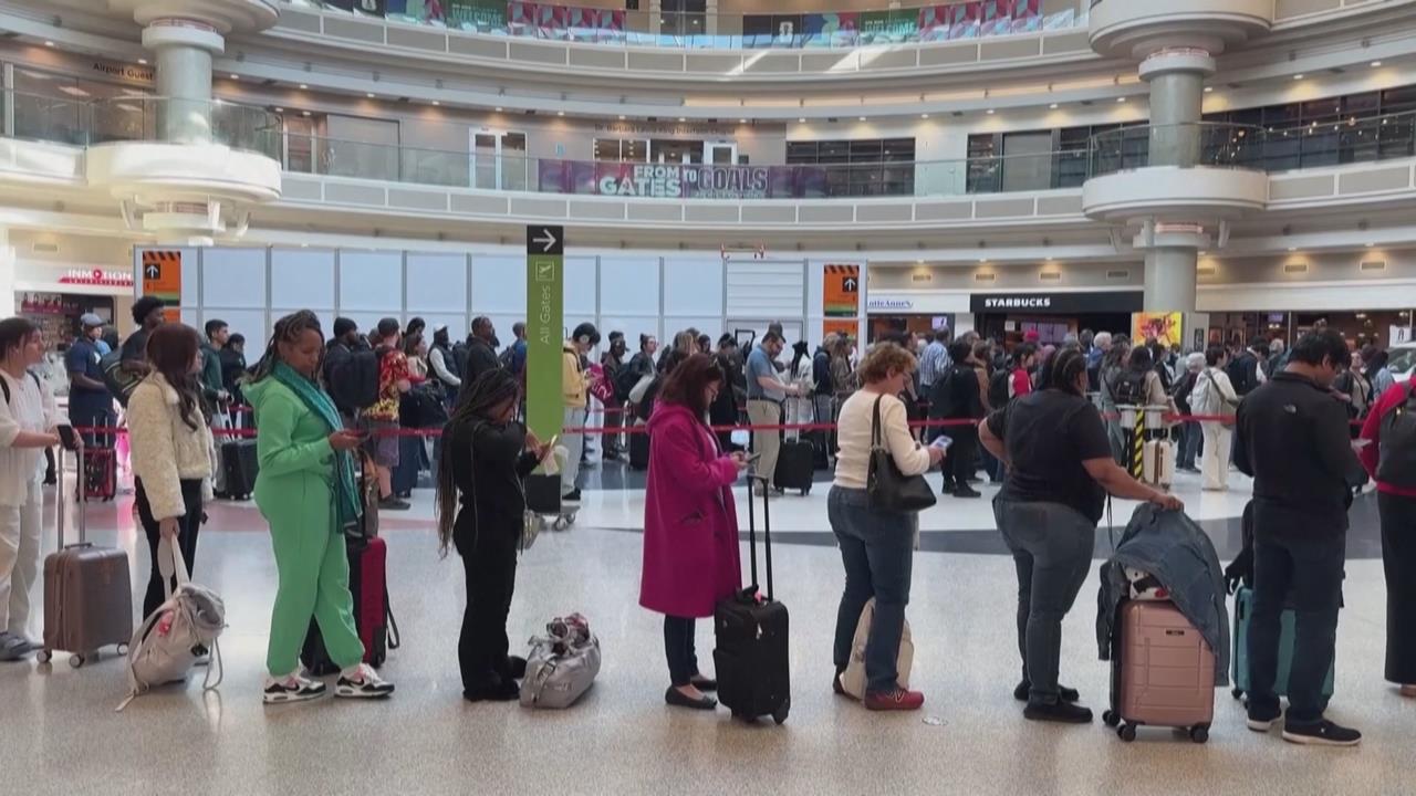 美機場安檢因預算凍結缺工　馬斯克喊「願意先發錢」