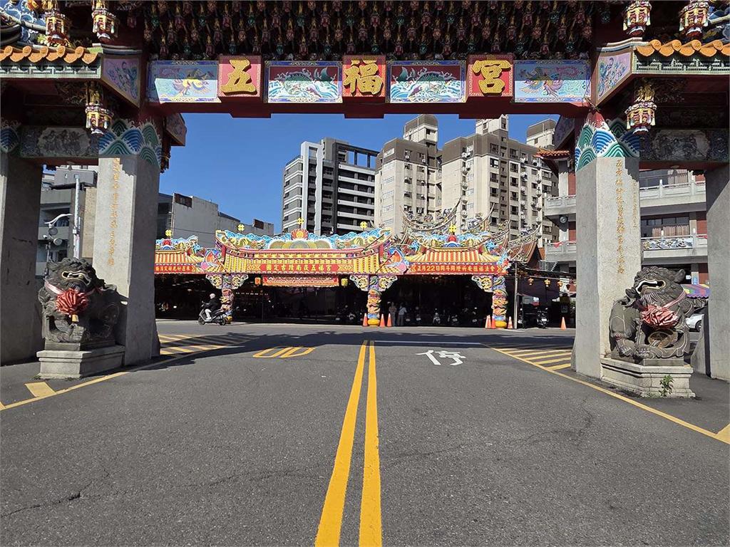 全台最老財神廟！南崁五福宮春節供信眾求財運「七星橋」這天開放