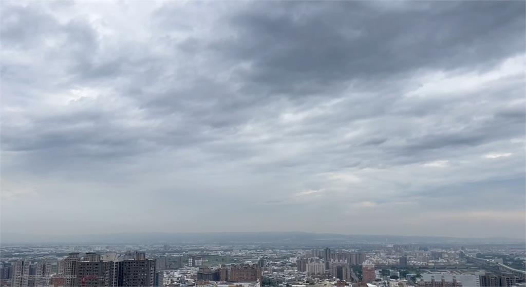 颱風楊柳估傍晚5時台南出海　嘉義以南嚴防風雨